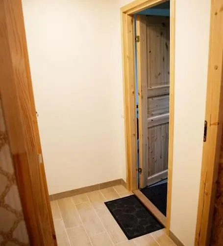 Tonise Puhketalu * Rahuste