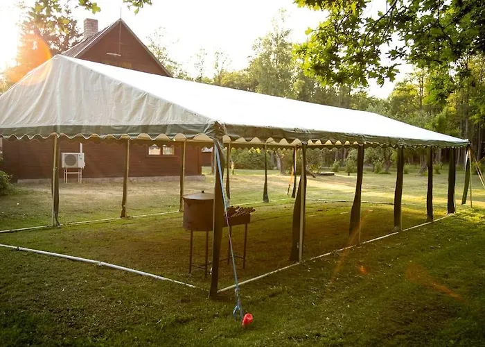 بيت للعطل Tonise Puhketalu *