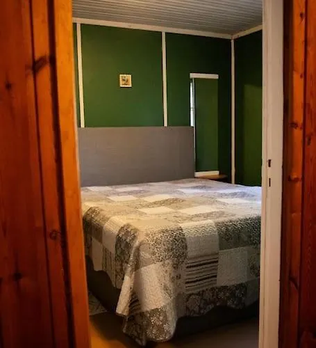 Tonise Puhketalu بيت للعطل Rahuste